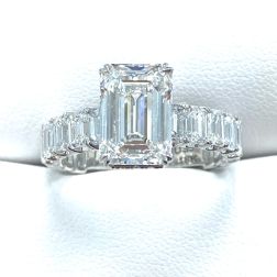 IGI 2.05Ct E-VVS2 Emerald Cut Lab Grown Diamond Ring 18K White Gold 6.38 ctw