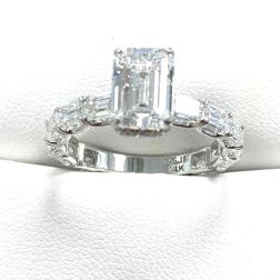 IGI 2 Ct D-VS1 Emerald Cut Lab Grown Diamond Ring 14k White Gold 4.60 ctw