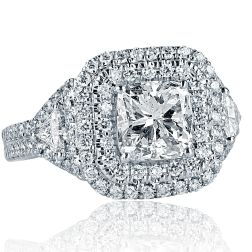 2.90 Carat Cushion Trillion Side Diamond Engagement Ring 18k Gold