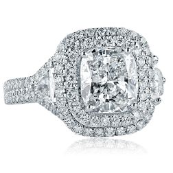 Dazzling 3.79 Ctw Cushion Diamond Engagement Ring 18k White Gold